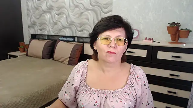 VitaCharm online show from 2, 12, 2024