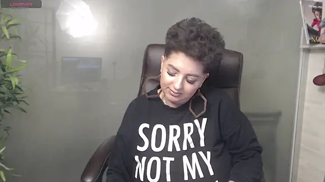 BustyAllyy online show from 7, 1, 2025