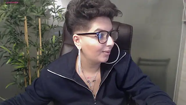 BustyAllyy online show from 8, 1, 2025