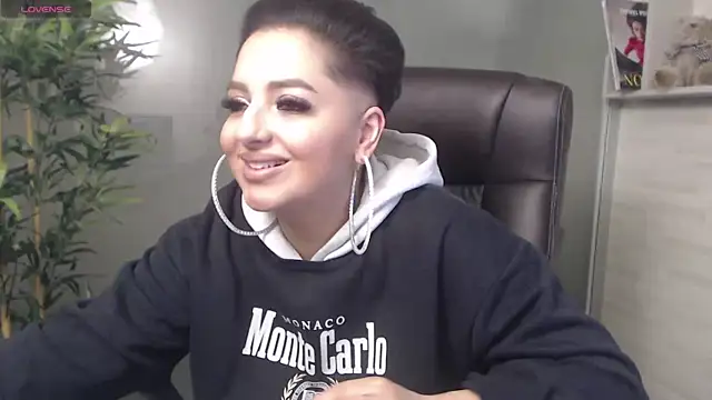 BustyAllyy online show from 11, 1, 2025