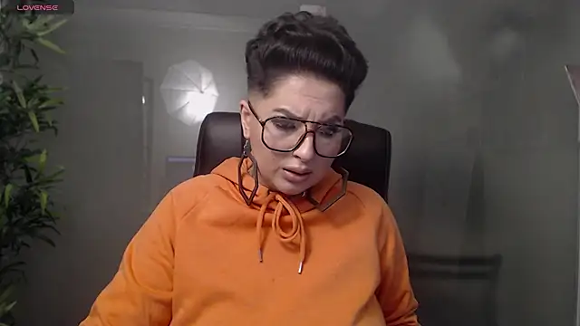 BustyAllyy online show from 26, 1, 2025