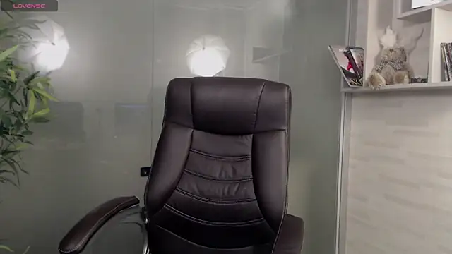 BustyAllyy online show from 14, 3, 2025