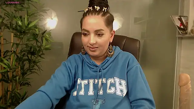 BustyAllyy online show from 15, 3, 2025