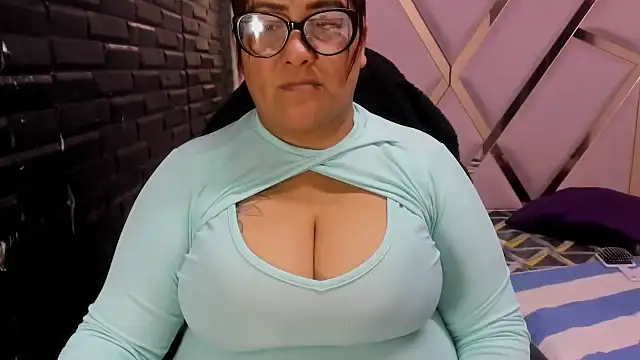 DaianaLutz online show from 28, 11, 2025