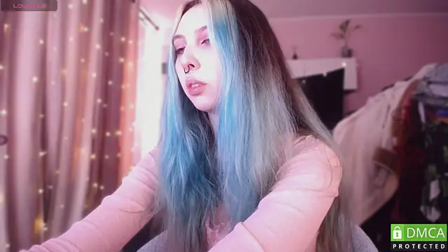 JustMeowGirl online show from 18, 3, 2026