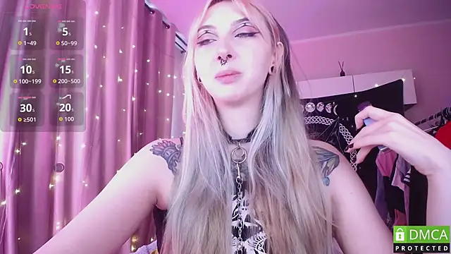 JustMeowGirl online show from 12, 7, 2026