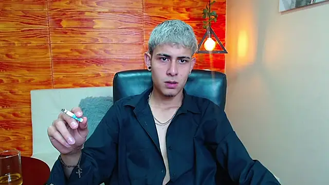 Bastiaan 28 online show from 27, 12, 2024