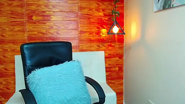 Bastiaan 28 online show from 27, 12, 2024