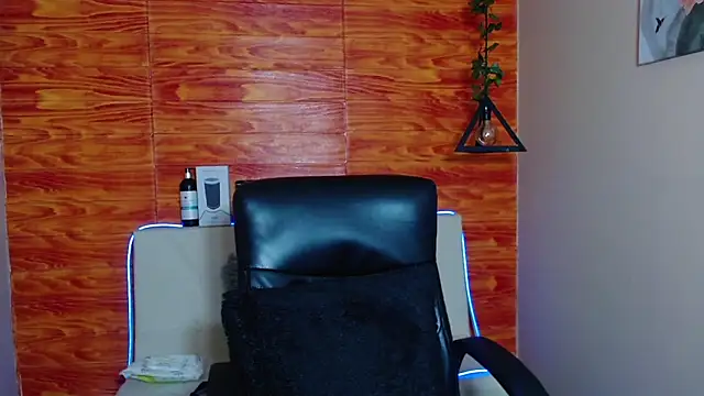 Bastiaan 28 online show from 18, 1, 2025