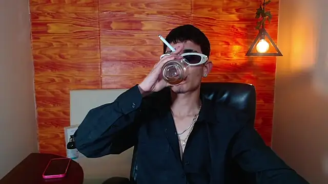 Bastiaan 28 online show from 14, 3, 2025