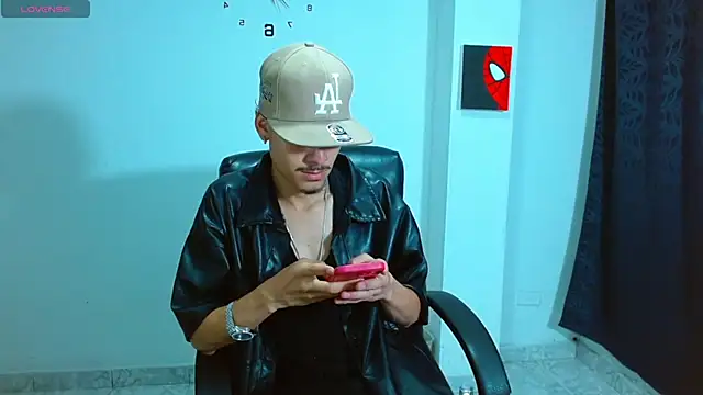 Bastiaan 28 online show from 19, 9, 2025