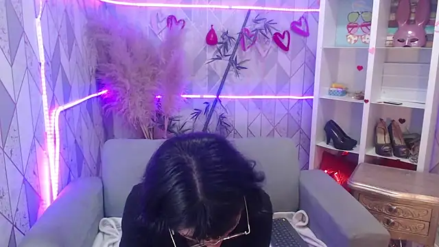 charlottemoonxz online show from 17, 9, 2025