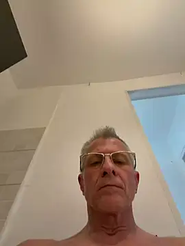 Snapshot of Alexwawapl chatting on 2, 5, 2026 Alexwawapl online show from 2, 5, 2026
