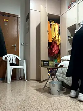 Kamaleonix online show from 2, 4, 2026