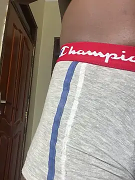 julietunderwoood online show from 26, 9, 2025