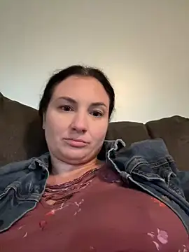 Snapshot of MilfyMrsRobinson chatting on 5, 2, 2025 MilfyMrsRobinson online show from 5, 2, 2025
