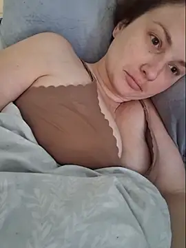 Snapshot of MilfyMrsRobinson chatting on 6, 3, 2025 MilfyMrsRobinson online show from 6, 3, 2025