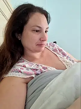 Snapshot of MilfyMrsRobinson chatting on 8, 3, 2025 MilfyMrsRobinson online show from 8, 3, 2025