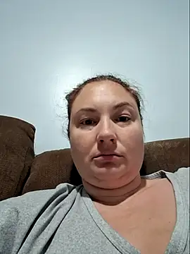 Snapshot of MilfyMrsRobinson chatting on 19, 9, 2025 MilfyMrsRobinson online show from 19, 9, 2025