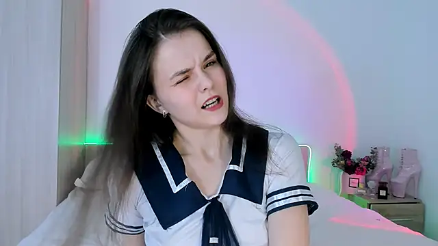 evelinal ove online show from 6, 3, 2025