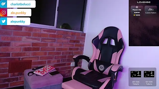 charlotbelucci  online show from 11, 11, 2025