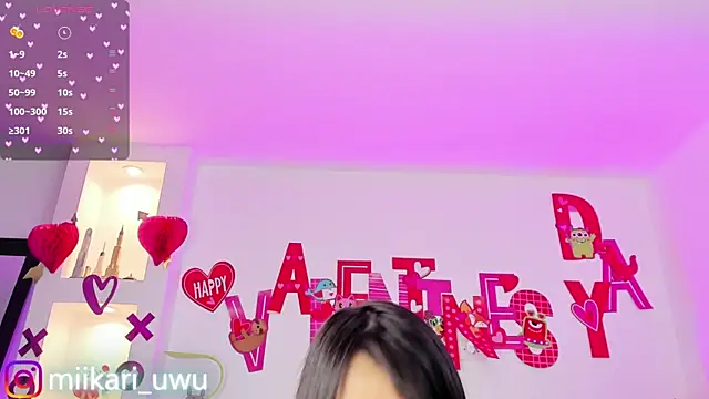 Ahri Elderwood online show from 15, 2, 2025