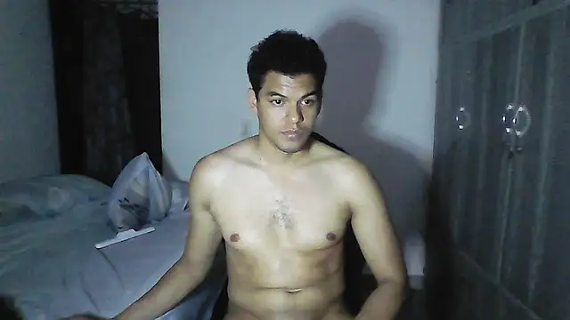 Snapshot of VERGOSAN18CM chatting on 29, 7, 2026 VERGOSAN18CM online show from 29, 7, 2026