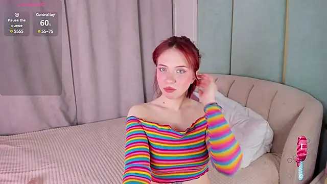 Snapshot of Love_is_Lola chatting on 18, 1, 2025 Love is Lola online show from 18, 1, 2025