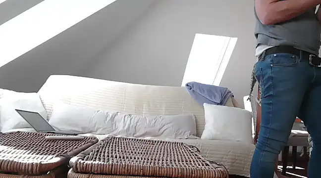 Snapshot of maxmueller321 chatting on 19, 3, 2025 maxmueller321 online show from 19, 3, 2025