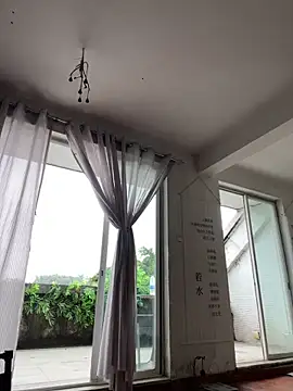 Eliza-E online show from 22, 3, 2026