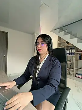 Snapshot of VAL_PRINCESS chatting on 9, 8, 2026 VAL PRINCESS online show from 9, 8, 2026