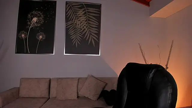 ViolettHansson online show from 28, 9, 2025