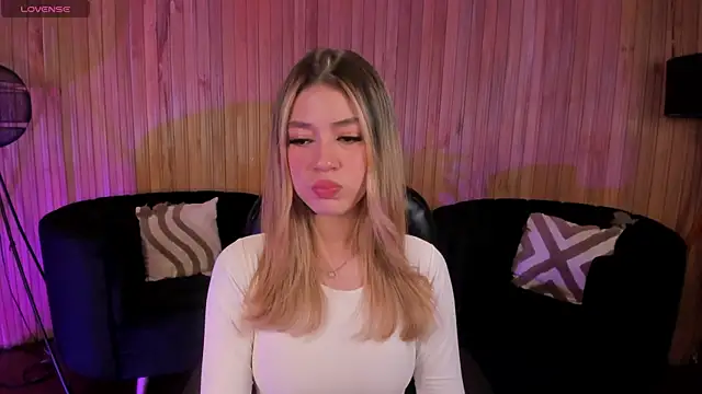 ViolettHansson online show from 8, 1, 2026