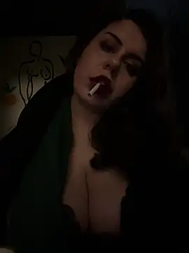 holyeroticss online show from 31, 12, 2024