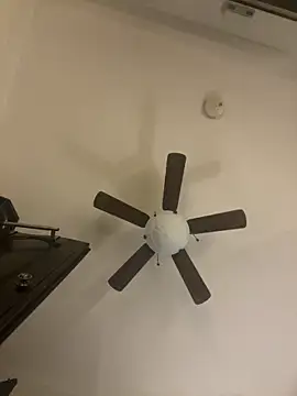 holyeroticss online show from 20, 3, 2025