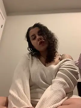 holyeroticss online show from 28, 2, 2026