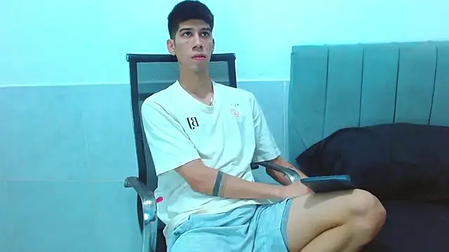 jhony-sex online show from 23, 12, 2025