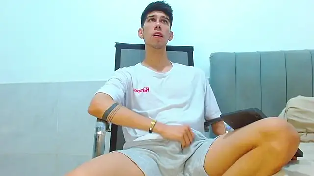 jhony-sex online show from 1, 7, 2026