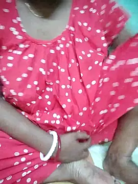 Snapshot of Bengoli--bhabhi chatting on 4, 10, 2025 Bengoli--bhabhi online show from 4, 10, 2025