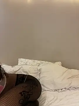 princesslola666 online show from 6, 1, 2025