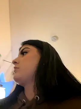 IrisBaker online show from 23, 10, 2025