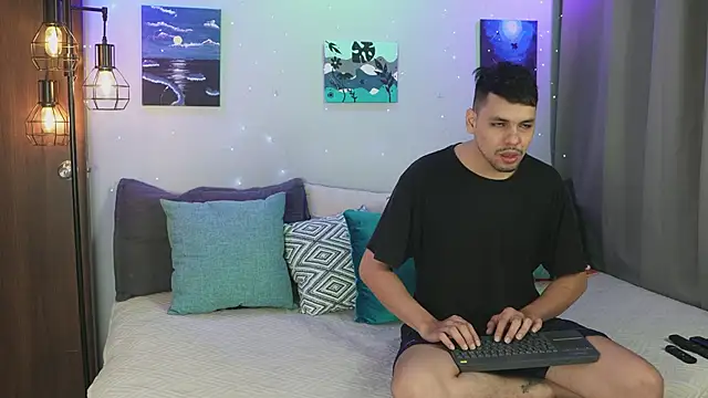 Cleoanubis- online show from 28, 10, 2025