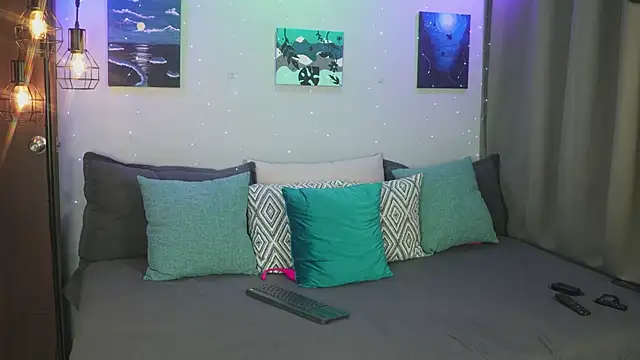 Cleoanubis- online show from 9, 11, 2025