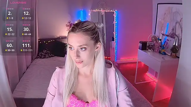 LoryWood online show from 11, 9, 2025