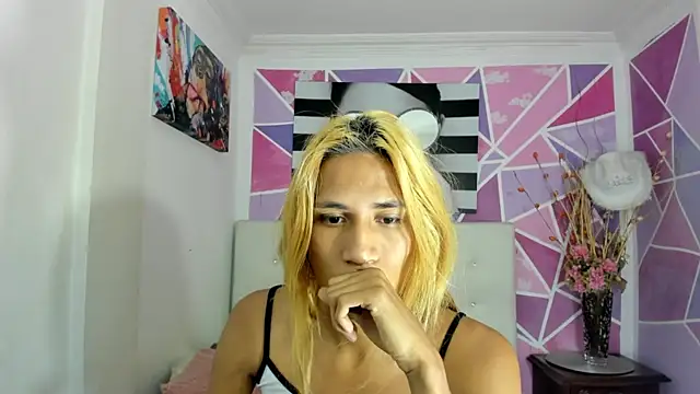 Brisahott online show from 26, 2, 2025