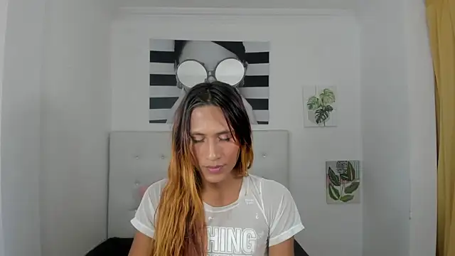 Brisahott online show from 19, 12, 2025