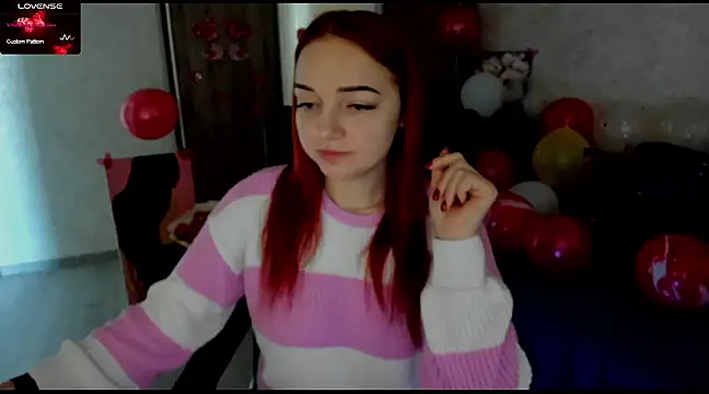 Snapshot of Stella__Cox chatting on 17, 2, 2025 Stella Cox online show from 17, 2, 2025