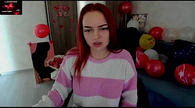 Snapshot of Stella__Cox chatting on 17, 2, 2025 Stella Cox online show from 17, 2, 2025