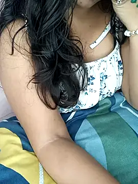 Snapshot of Tanvi-patil chatting on 6, 7, 2026 Tanvi-patil online show from 6, 7, 2026