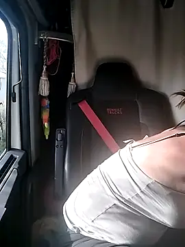 cuplubijoanna online show from 4, 4, 2026